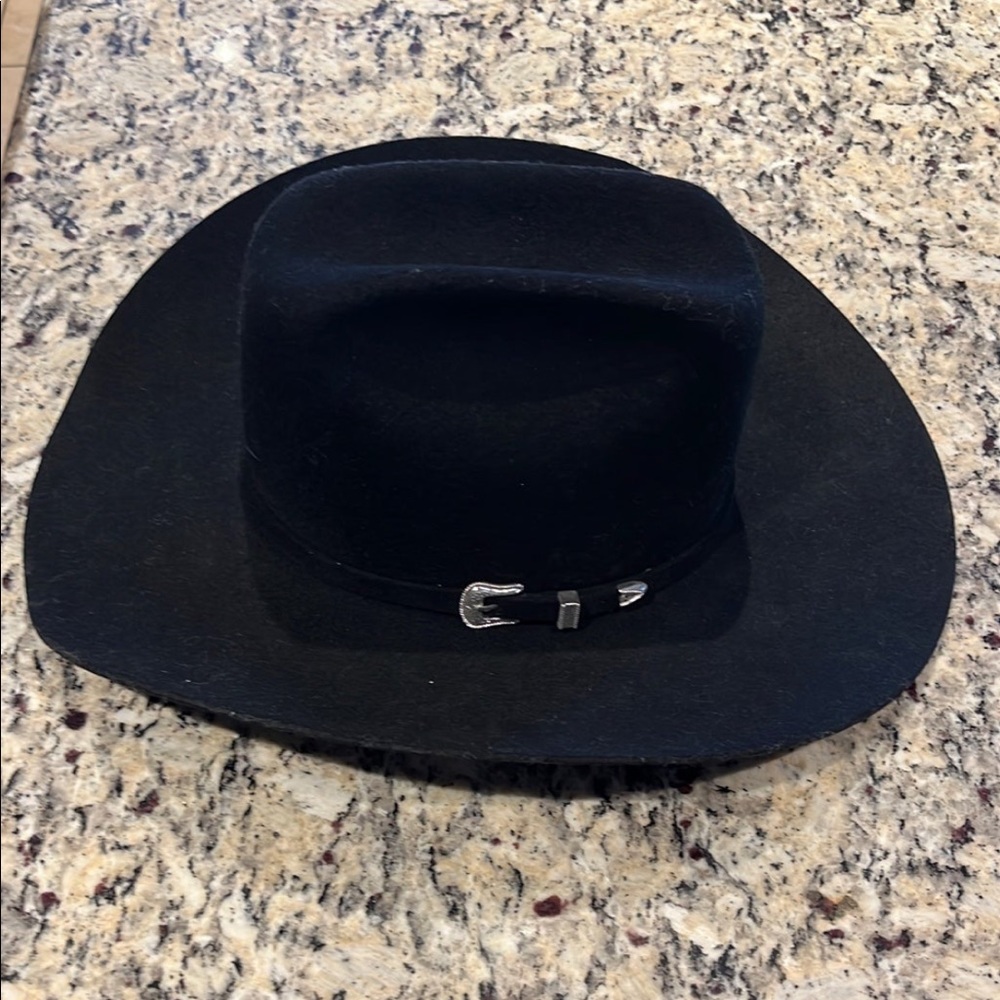 Resistol xx cowgirl hat. Size 6 7/8 like new!